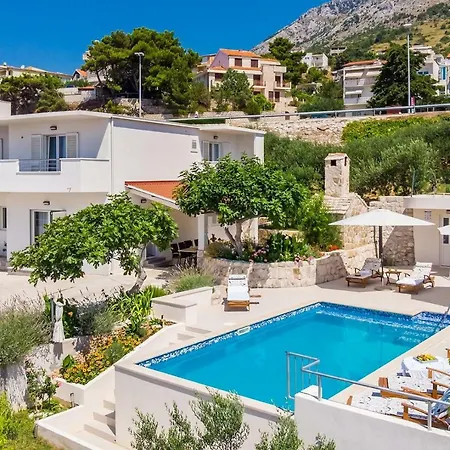 Dasianda - Only 90 M From The Beach, Private 30msq Heated Pool Villa